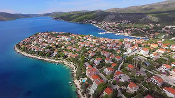 Apartments Kairos Seget Vranjica